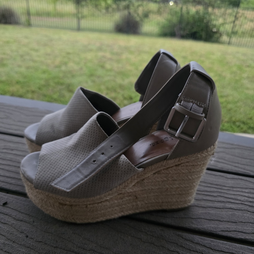 Indigo Biege Wedge Shoes with Elevated Comfort